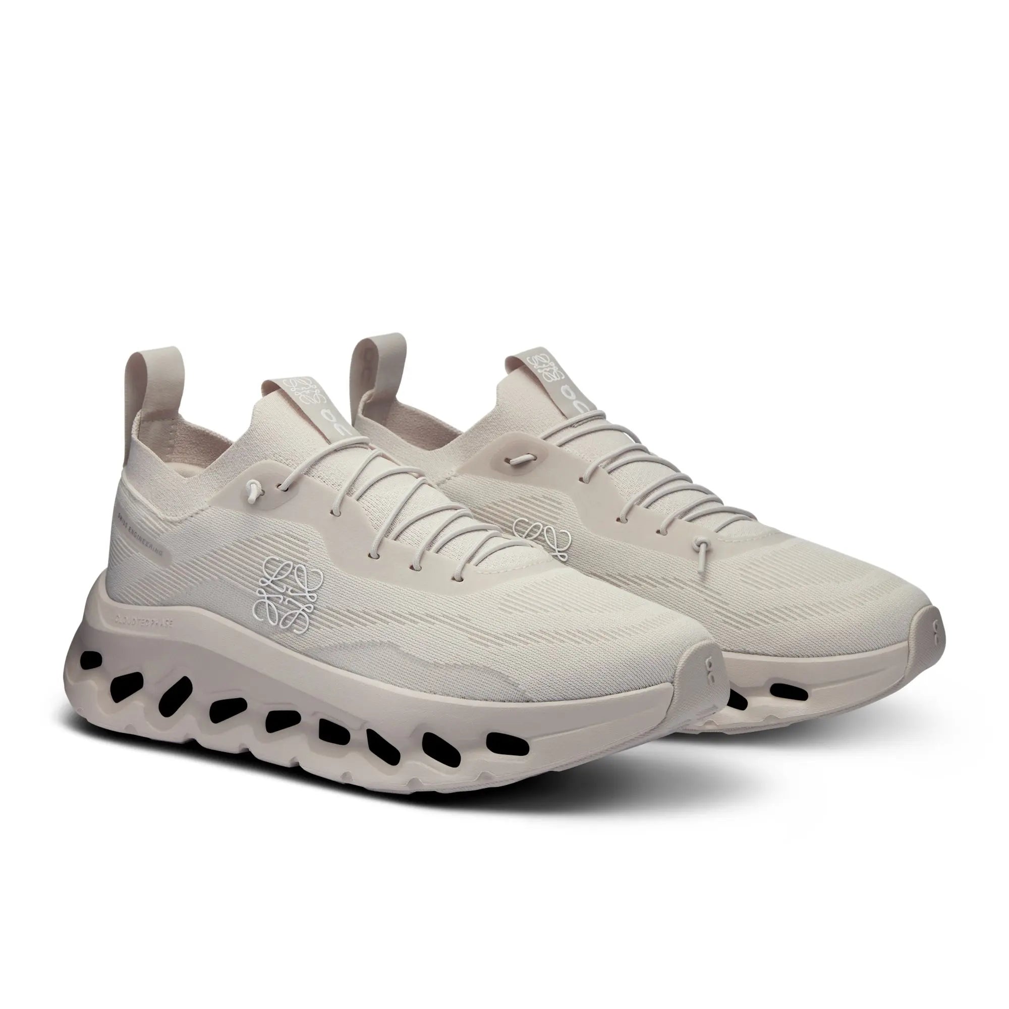 LOEWE x On Cloudtilt 2.0 Sand