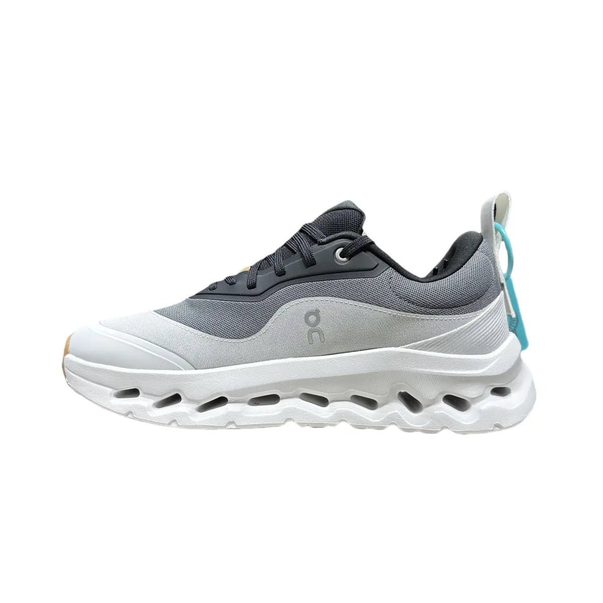 LOEWE x On Cloudtilt 2.0 Black & White