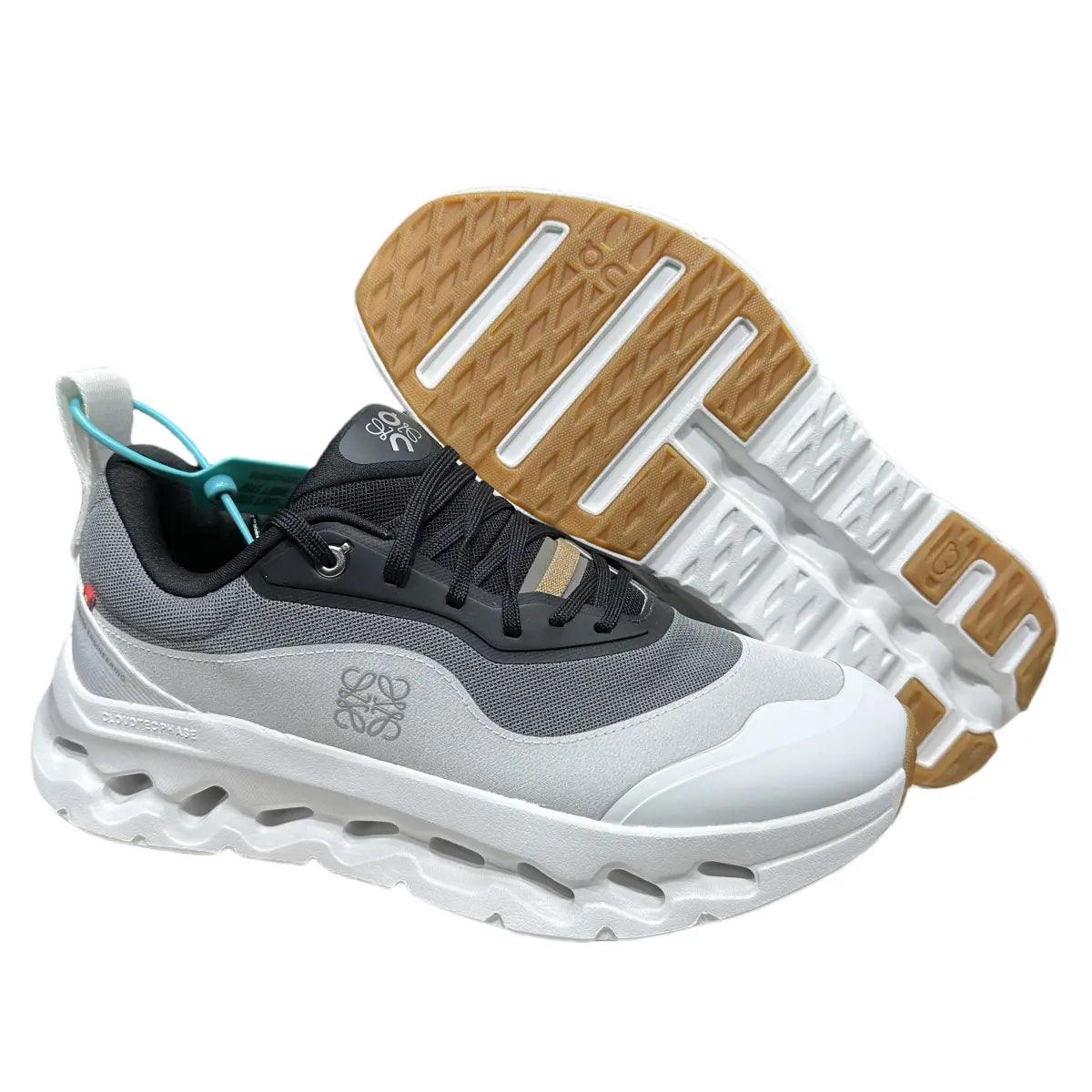 LOEWE x On Cloudtilt 2.0 Black & White