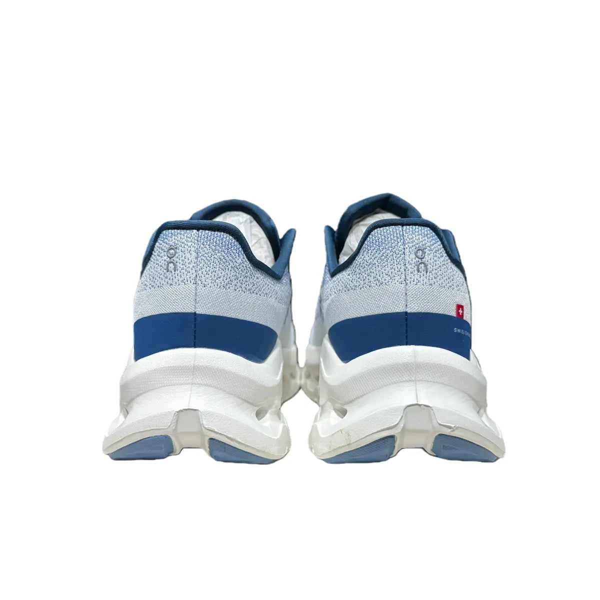 Cloudtilt White/Blue