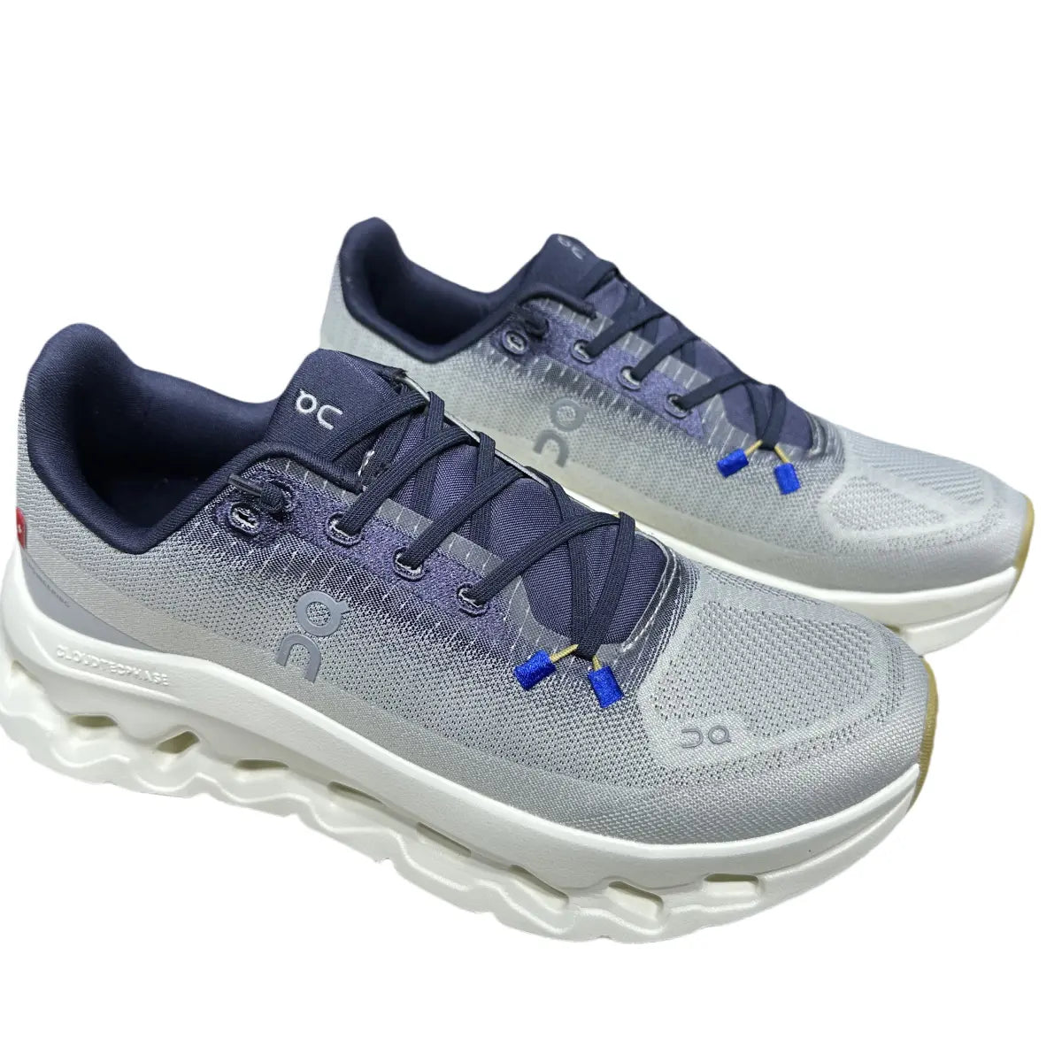 Cloudtilt Midnight Black/Ivory