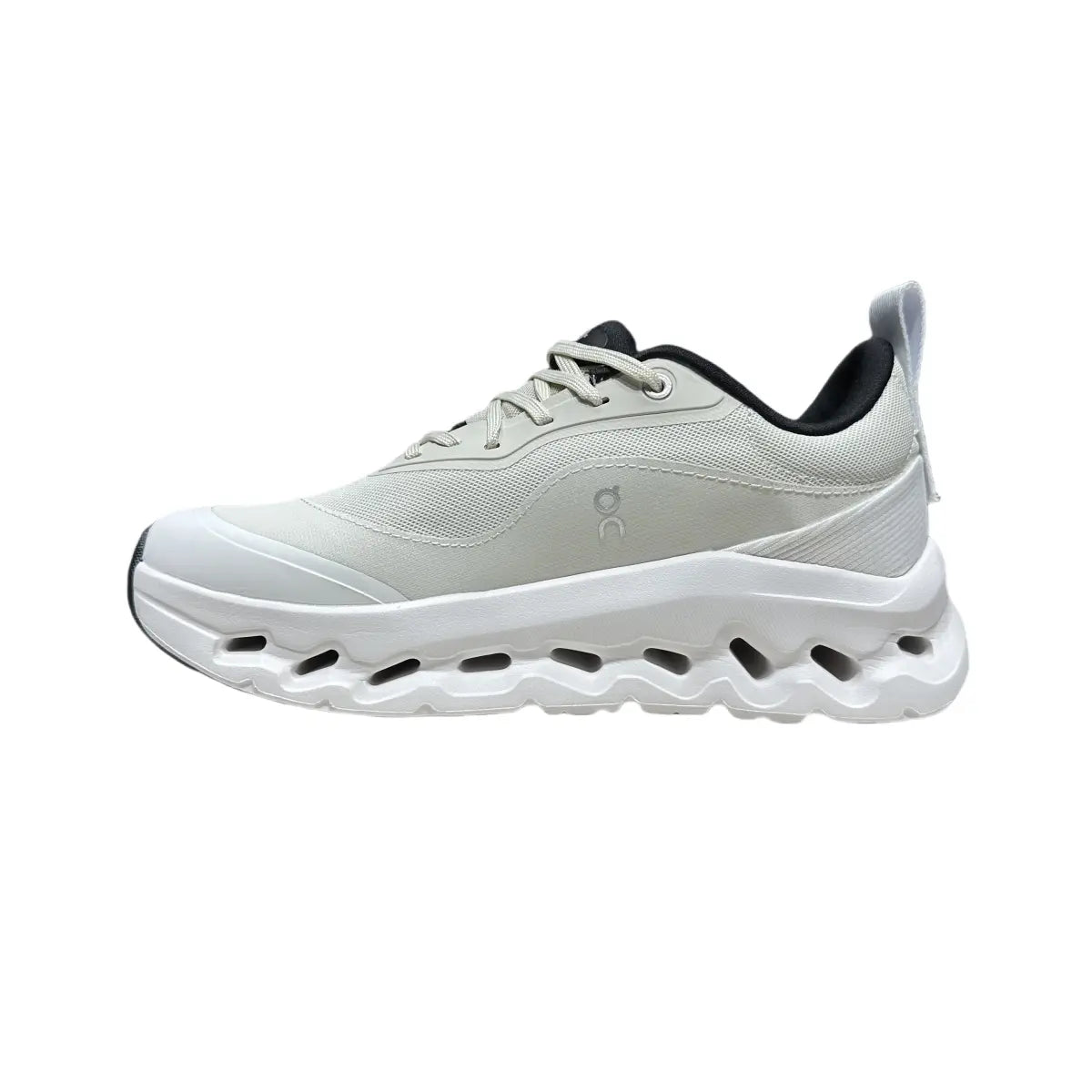 LOEWE x On Cloudtilt 2.0 White